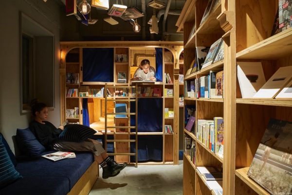 book-and-bed-kyoto-3