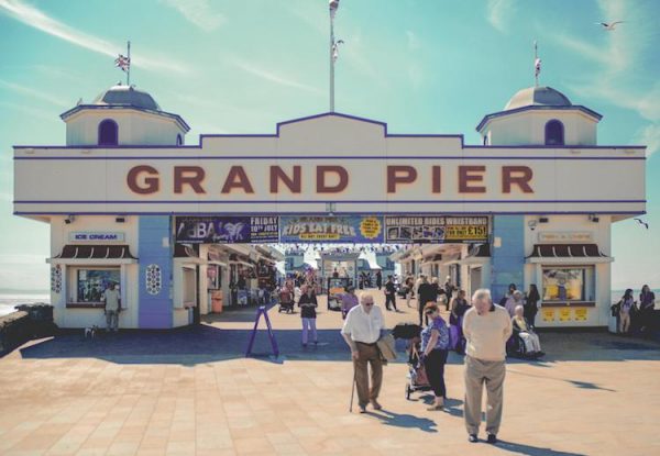 Grand Pier em Weston-super-Mare, Inglaterra
