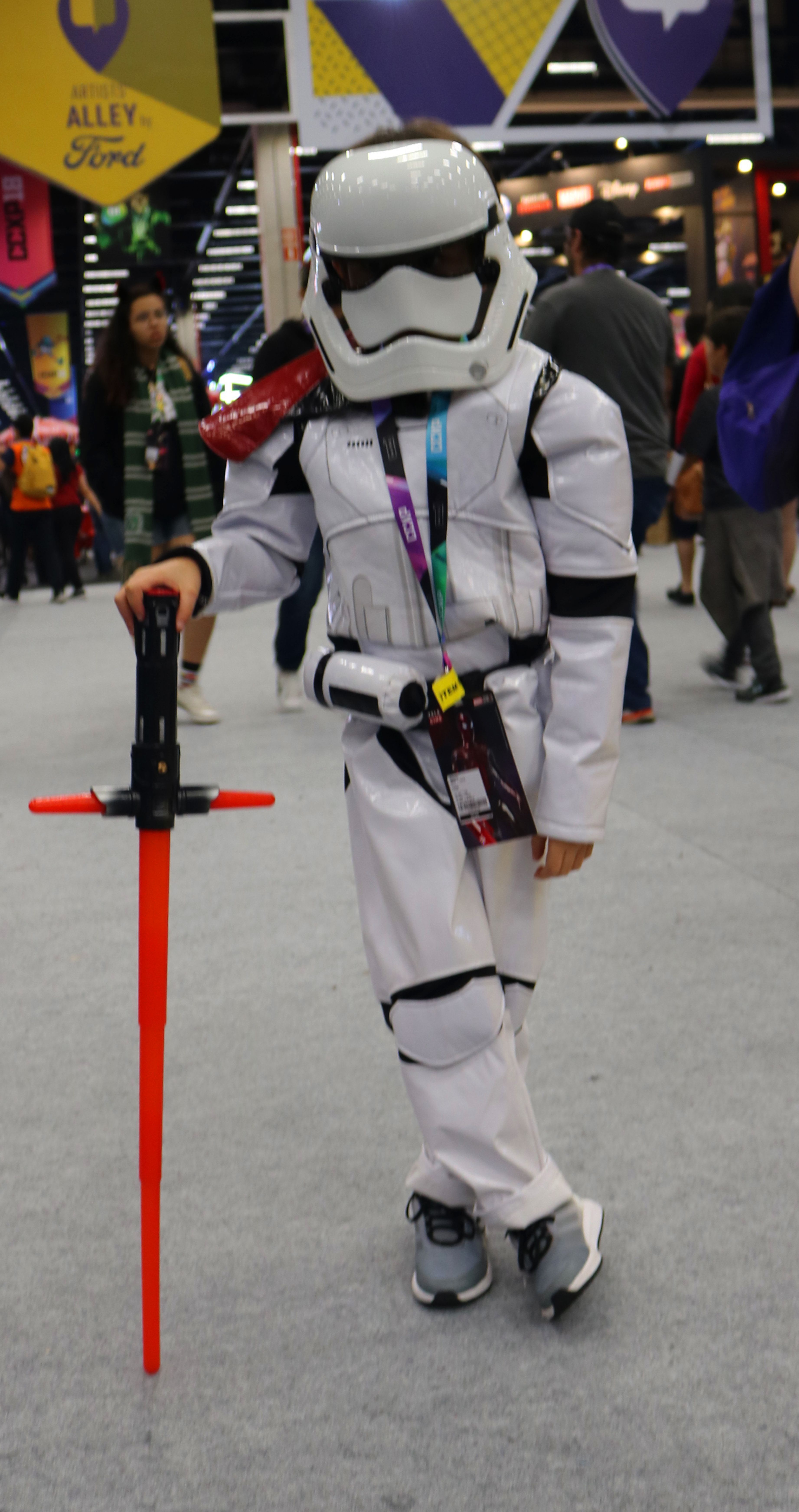 Esse mini Stormtrooper é irresistível