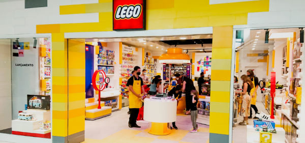 LEGO® inaugura em Fortaleza sua 15ª loja no Brasil - destaque